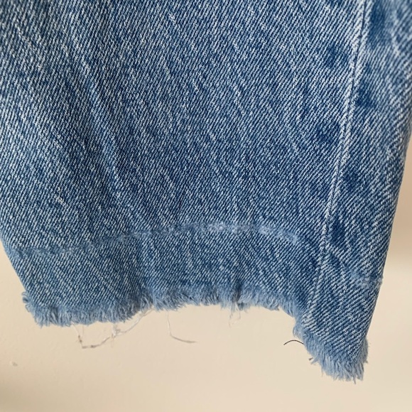 Levi's Women's Blue Jeans - Picture 2 of 7